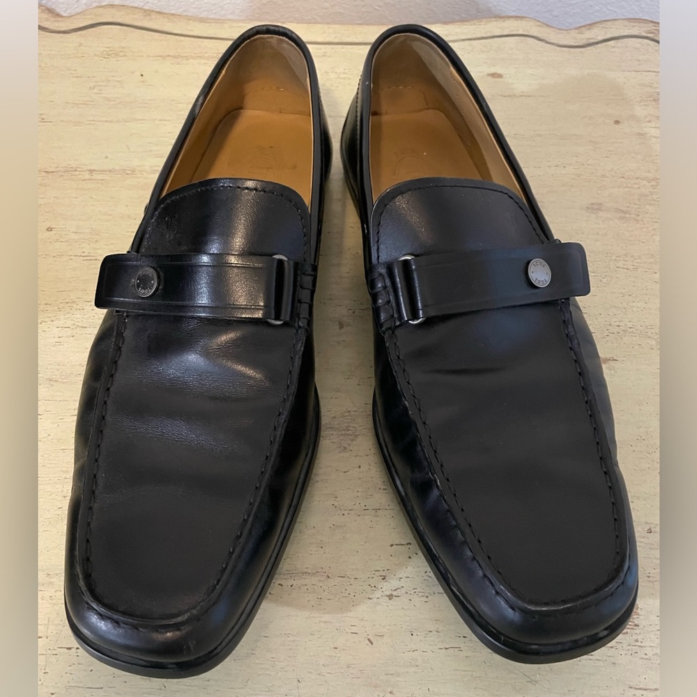 Tod's Made in Italy Logo Button Strap Leather Driving Loafer in Black 10.5 $695